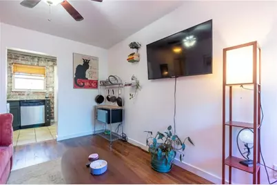 561 Formwalt Street SW #10, Atlanta, GA 30312 - Photo 2