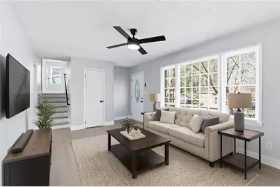 5674 Sandhurst Drive, Forest Park, GA 30297 - Photo 2