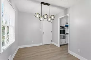 5674 Sandhurst Dr, Forest Park, GA 30297 - Photo 6