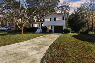 5674 Sandhurst Dr, Forest Park, GA 30297 - Photo 26