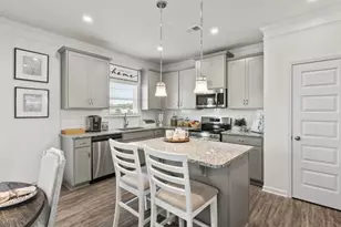 106 Summerfield Pl Dr, Carrollton, GA 30117 - Photo 4