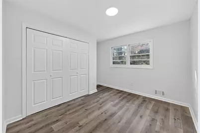 440 Larchmont Drive NW, Atlanta, GA 30318 - Photo 10