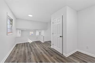 440 Larchmont Drive NW, Atlanta, GA 30318 - Photo 8