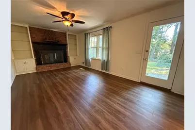 5781 Four Winds Drive SW, Lilburn, GA 30047 - Photo 4