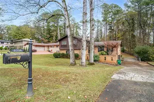 2738 Rainbow Ridge Rd, Decatur, GA 30034 - Photo 44