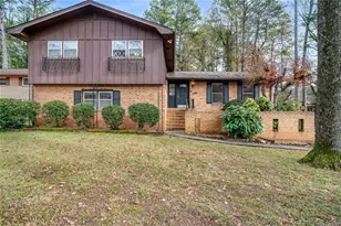 2738 Rainbow Ridge Rd, Decatur, GA 30034 - Photo 2