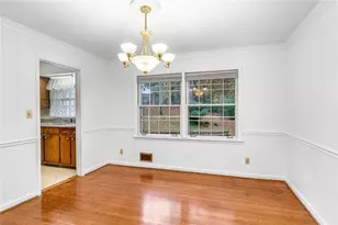 2738 Rainbow Ridge Rd, Decatur, GA 30034 - Photo 10