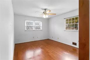2738 Rainbow Ridge Rd, Decatur, GA 30034 - Photo 22