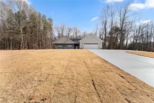 618 Thomas Rd, Cleveland, GA 30528 - Photo 48