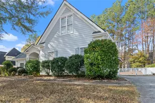 8370 Fairway Dr, Covington, GA 30014 - Photo 2