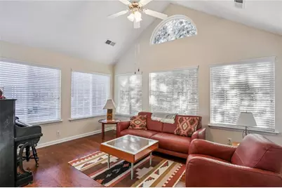 [Address not provided], Roswell, GA 30075 - Photo 12