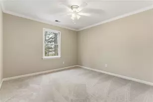 2756 Saxon Dr, Duluth, GA 30096 - Photo 20