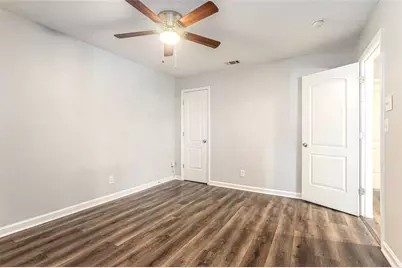 4229 Rockbridge Heights Drive, Stone Mountain, GA 30083 - Photo 22