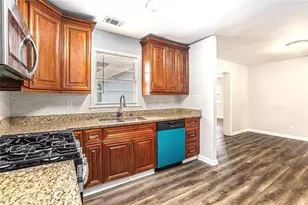 4229 Rockbridge Heights Dr, Stone Mountain, GA 30083 - Photo 10