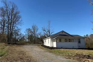 3915 Dahlonega Hwy, Cumming, GA 30028 - Photo 2