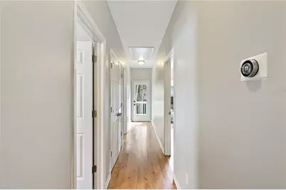 898 Allene Avenue SW, Atlanta, GA 30310 - Photo 10