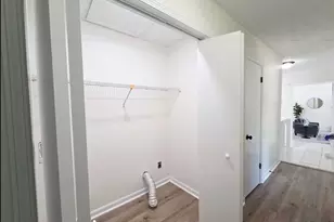 2810 Creekwood Ln, Lawrenceville, GA 30044 - Photo 12