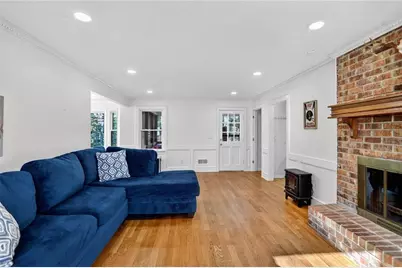 2462 Midvale Forest Drive, Tucker, GA 30084 - Photo 8