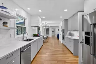 2462 Midvale Forest Dr, Tucker, GA 30084 - Photo 6