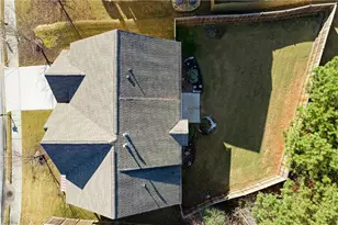 8169 Lochley Dr, Fairburn, GA 30213 - Photo 32