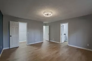 2060 Bedford Ct, Lithonia, GA 30058 - Photo 18