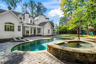 4715 Westfield Dr, Sandy Springs, GA 30342 - Photo 42