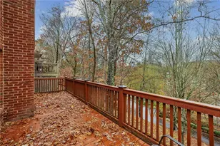 404 Brookview Cir, Atlanta, GA 30339 - Photo 40