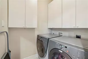 404 Brookview Cir, Atlanta, GA 30339 - Photo 14