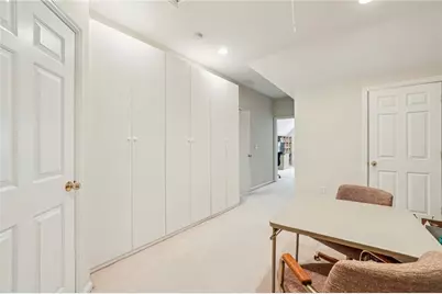 404 Brookview Circle, Atlanta, GA 30339 - Photo 38