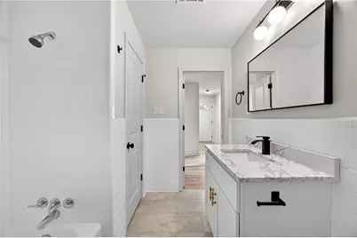 201 E Simon Terrace NW, Atlanta, GA 30318 - Photo 32