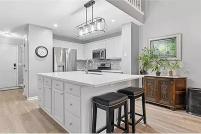 550 Fox Creek Crossing, Woodstock, GA 30188 - Photo 8