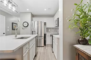 550 Fox Creek Crossing, Woodstock, GA 30188 - Photo 10