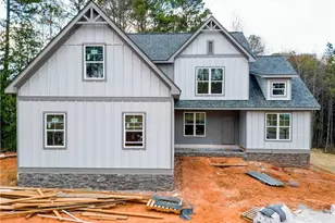 185 Lawrence Dr, Villa Rica, GA 30180 - Photo 2