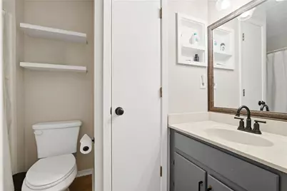 645 Anderson Walk, Marietta, GA 30062 - Photo 24