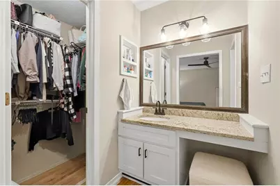 645 Anderson Walk, Marietta, GA 30062 - Photo 18