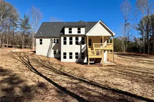 327 Primrose Ln, Pendergrass, GA 30567 - Photo 42