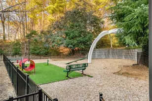 799 Hammond Dr, Atlanta, GA 30328 - Photo 30