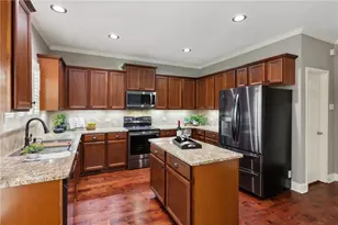 9115 Hannahs Crossing Dr, Gainesville, GA 30506 - Photo 16