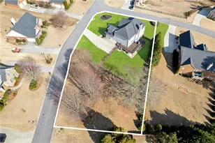 9115 Hannahs Crossing Dr, Gainesville, GA 30506 - Photo 4