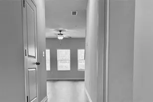 9440 Maple Grv Ln, Jonesboro, GA 30328 - Photo 8