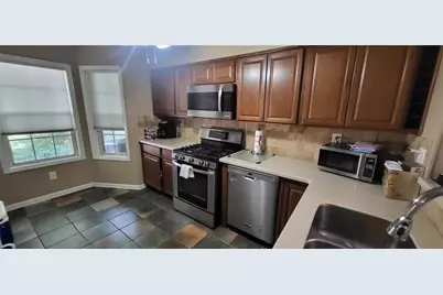 2105 N Forest Trail NE, Dunwoody, GA 30338 - Photo 6