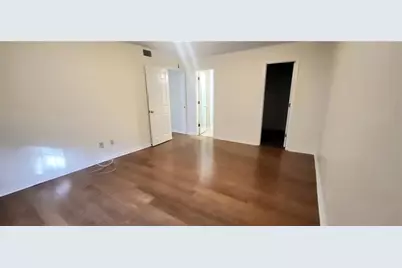 2105 N Forest Trail NE, Dunwoody, GA 30338 - Photo 18