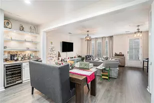 6084 Holly Pk Ln SE, Mableton, GA 30126 - Photo 8