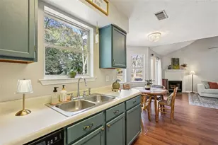 296 McIntosh Trail, Sharpsburg, GA 30277 - Photo 10