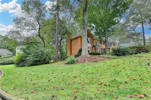 105 May Glen Way, Roswell, GA 30076 - Photo 2
