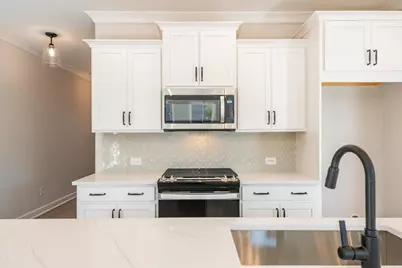 233 Bluffington Way, Marietta, GA 30066 - Photo 10