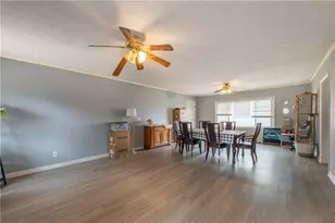 3209 Hall Dr, Gainesville, GA 30501 - Photo 12