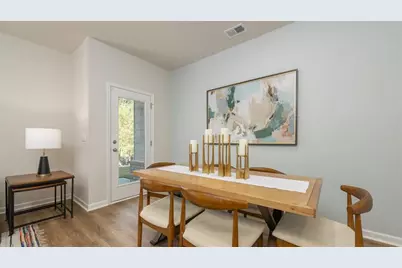 2062 Crossing Road, Stone Mountain, GA 30088 - Photo 14