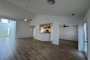 3720 Crescent Walk Ln, Suwanee, GA 30024 - Photo 6