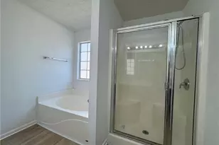 3720 Crescent Walk Ln, Suwanee, GA 30024 - Photo 20